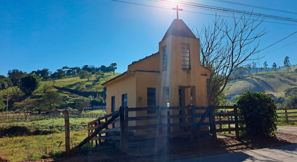 A falsa paz de quem vive no interior e acha que não carrega feridas emocionais
